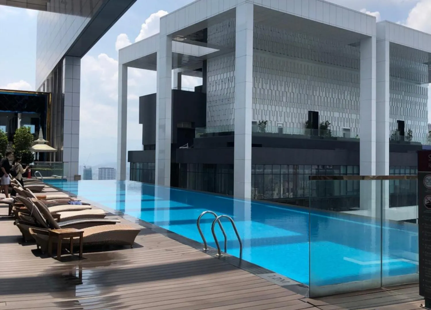 Platinum Suites Klcc Kuala Lumpur By Skyline